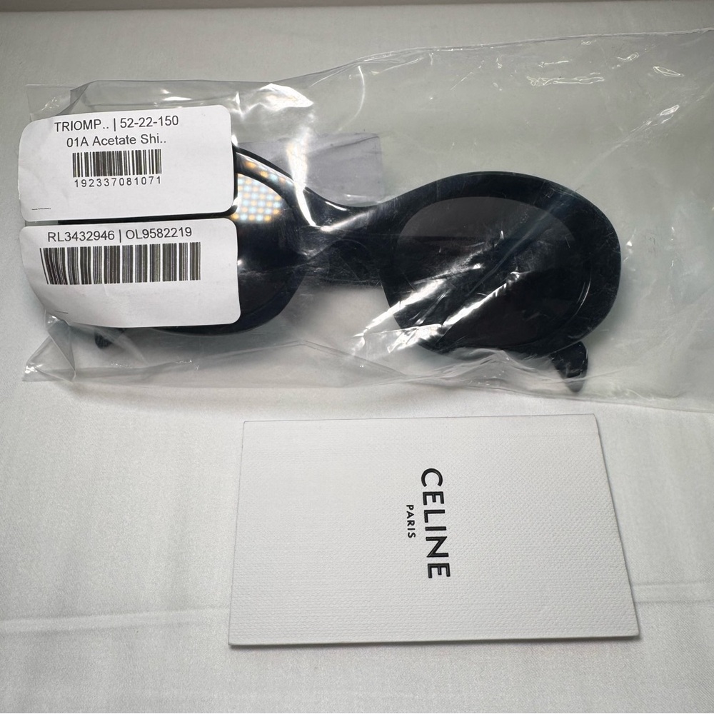 Celine Triomphe Logo Oval Acetate CL40194U Sunglasses - Picture 11 of 11